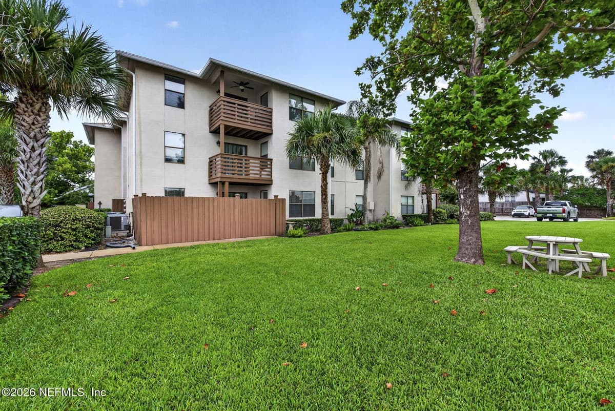 1028 4TH Street N G, Jacksonville Beach, FL 32250, Jacksonville Beach, FL - photo 3
