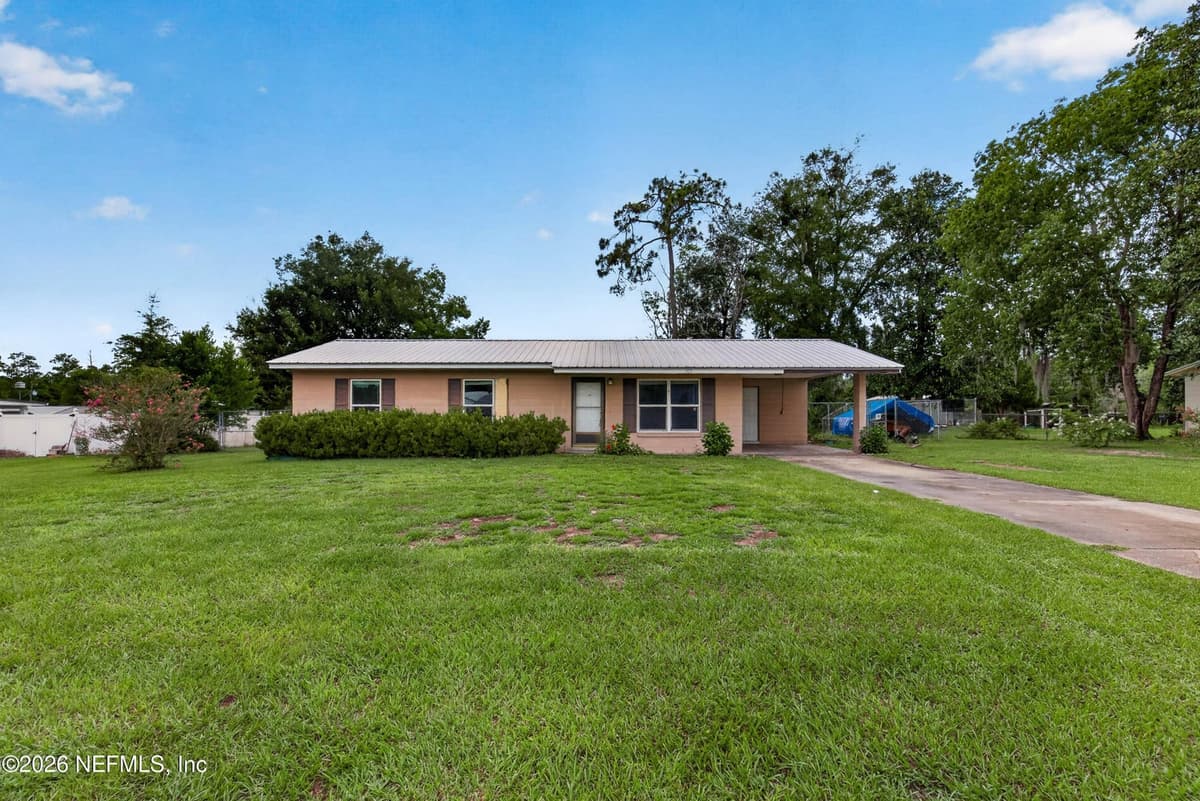 105 E RELLIM Drive, Palatka, FL 32177, Palatka, FL - photo 2
