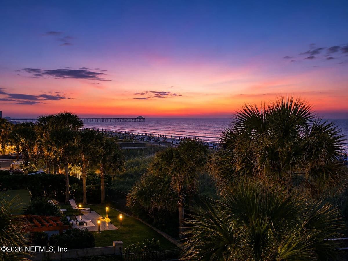 1601 OCEAN Drive S 203, Jacksonville Beach, FL 32250, Jacksonville Beach, FL - photo 2