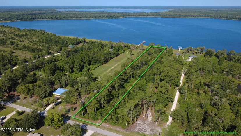 306 LAKESHORE Drive, Starke, FL 32091