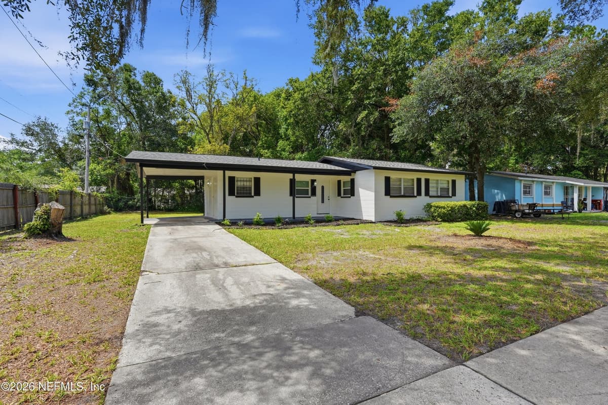1823 NE 31ST Avenue N, Gainesville, FL 32609, Gainesville, FL - photo 3
