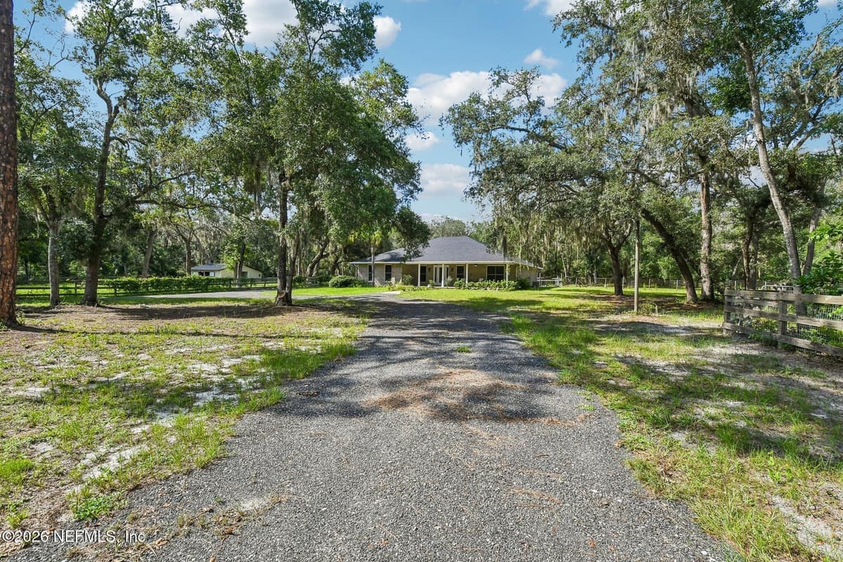 135 PEARSALL Circle, Melrose, FL 32666, Melrose, FL - photo 3