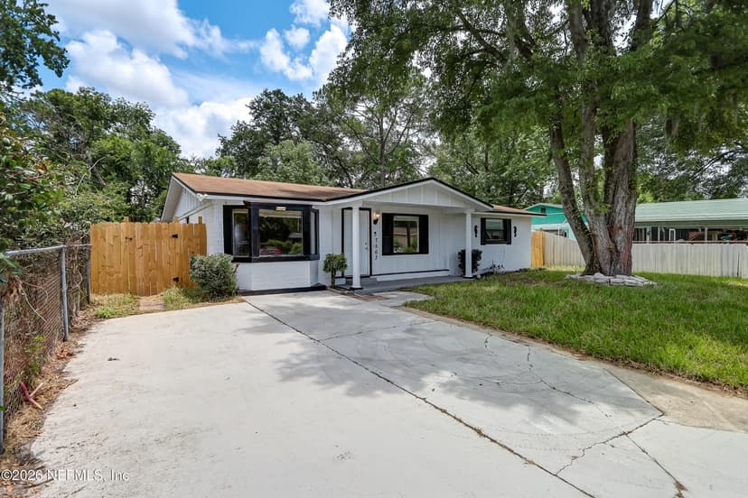 7563 JOHN F KENNEDY Drive W, Jacksonville, FL 32219