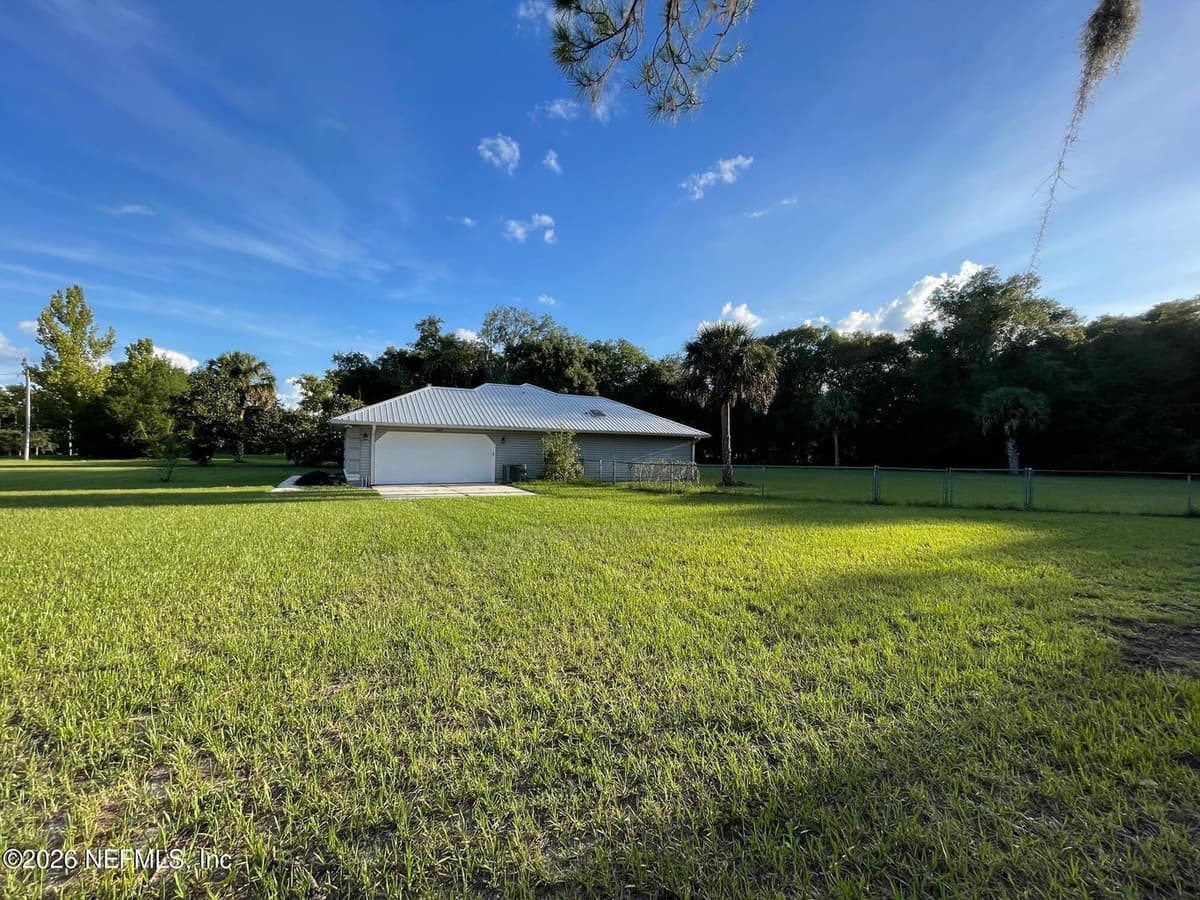 1055 OLD GAINESVILLE Highway, Interlachen, FL 32148, Interlachen, FL - photo 2