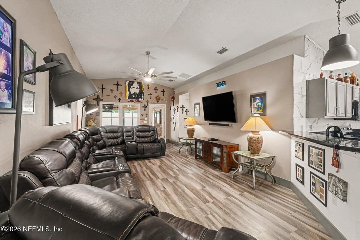 1838 CREEKVIEW Drive, Green Cove Springs, FL 32043, Green Cove Springs, FL - photo 2