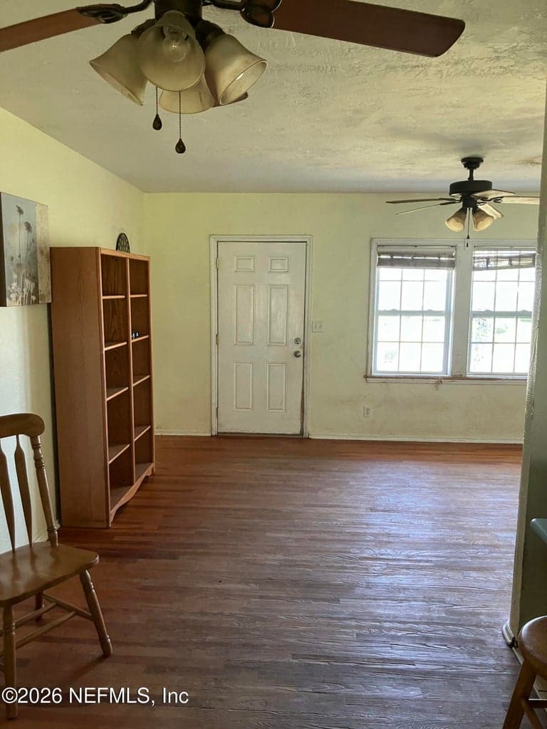 382 GOLF Boulevard, Daytona Beach, FL 32118, Daytona Beach, FL - photo 2