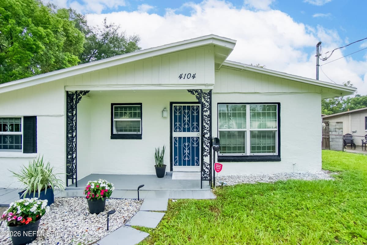 4104 LEONARD Circle E, Jacksonville, FL 32209, Jacksonville, FL - photo 2