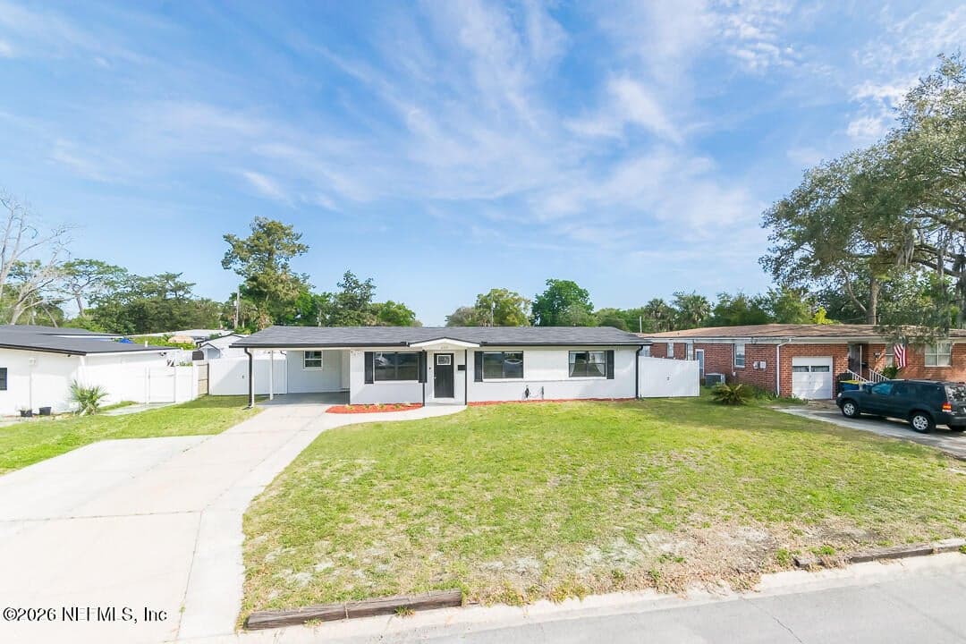 6221 ASHWOOD Lane, Jacksonville, FL 32277, Jacksonville, FL - photo 2