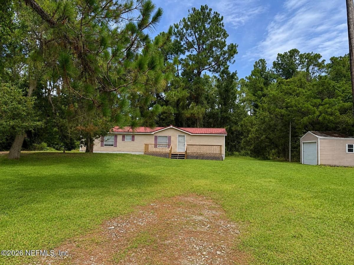 108 ROBERTS Road 1, East Palatka, FL 32131, East Palatka, FL - photo 2