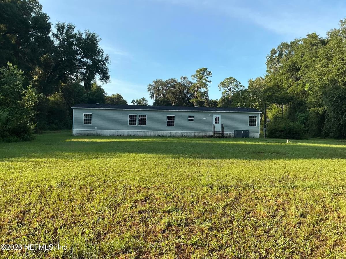 5206 SILVER LAKE Drive 2, Palatka, FL 32177, Palatka, FL - photo 2