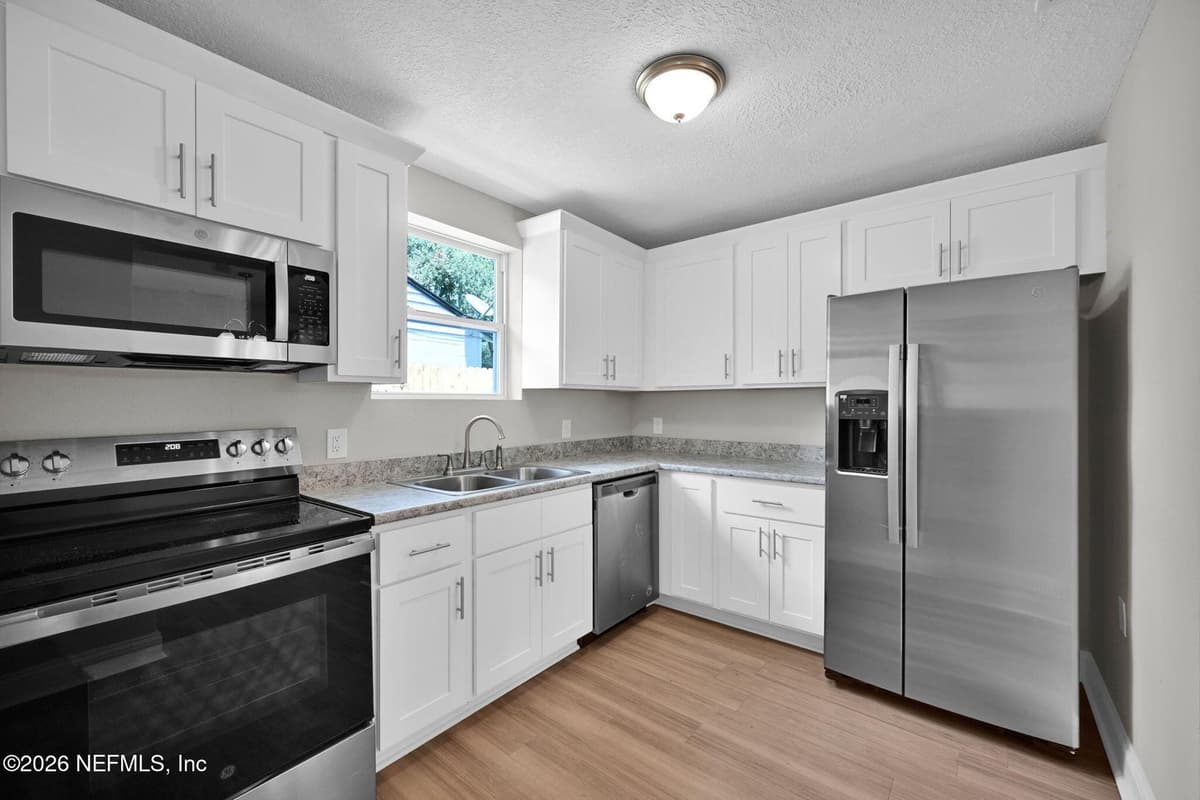 2550 WILCOX Court, Jacksonville, FL 32207, Jacksonville, FL - photo 2