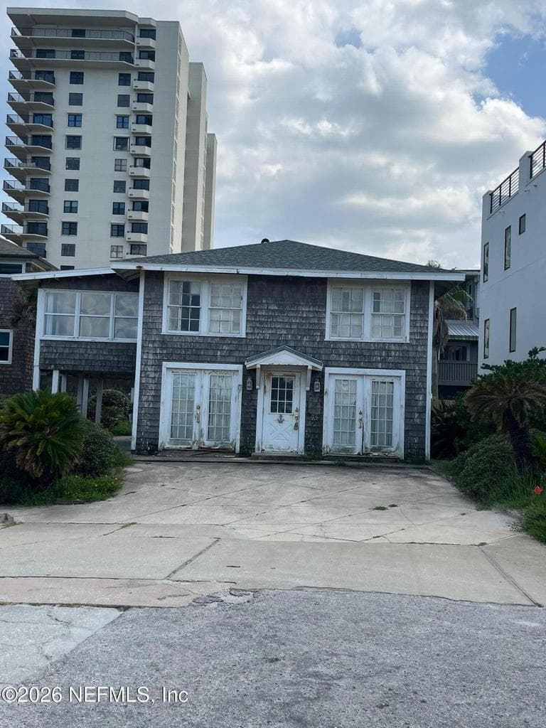 22 20TH Avenue N, Jacksonville Beach, FL 32250