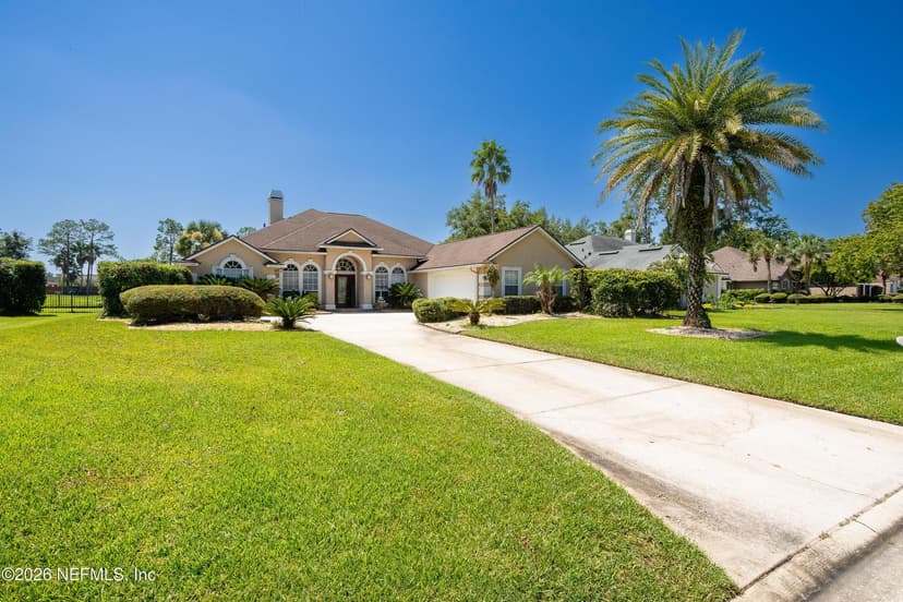 1433 COURSE VIEW Drive, Fleming Island, FL 32003