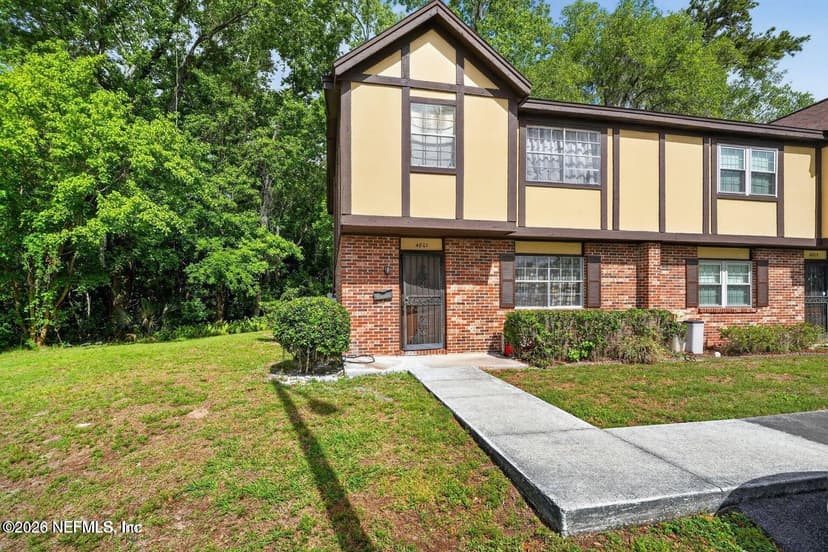 4801 WINDRUSH Lane A2A, Jacksonville, FL 32217