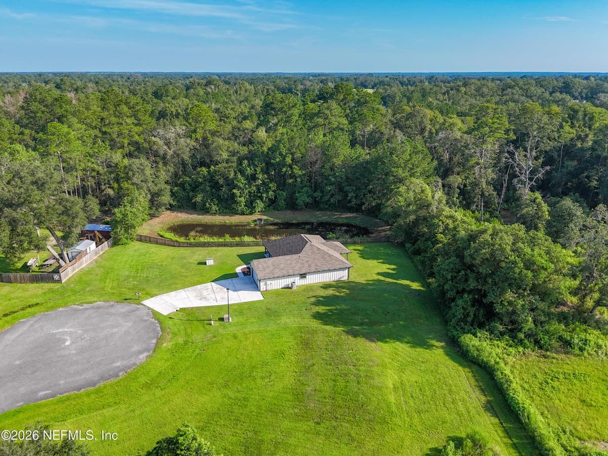 14217 CAMELOT Place, Macclenny, FL 32063, Macclenny, FL - photo 2
