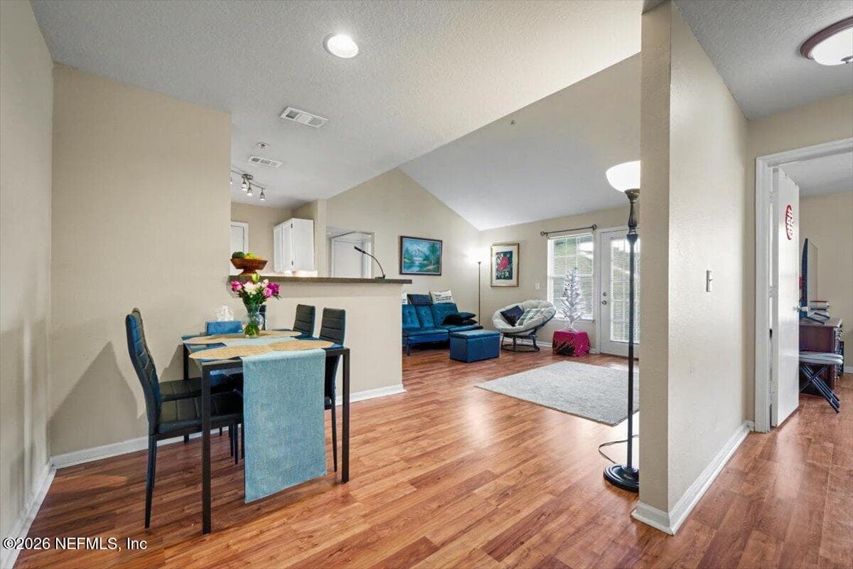 7701 TIMBERLIN PARK Boulevard 1338, Jacksonville, FL 32256, Jacksonville, FL - photo 3
