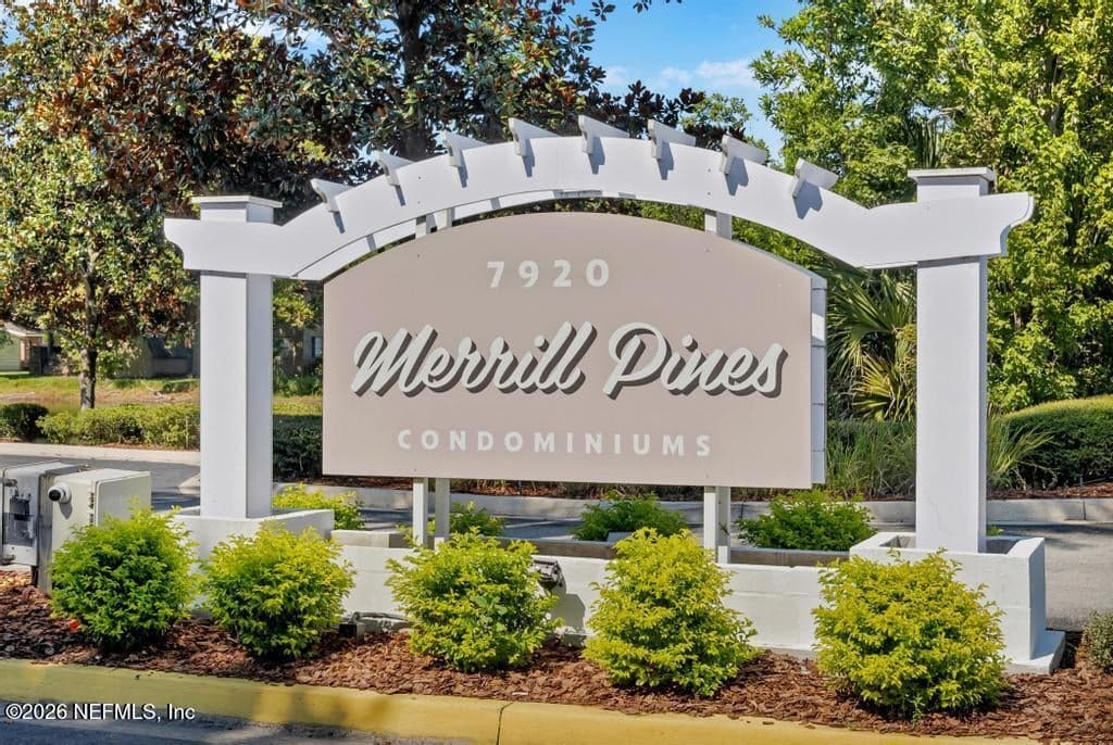 7920 MERRILL Road 306, Jacksonville, FL 32277, Jacksonville, FL - photo 2