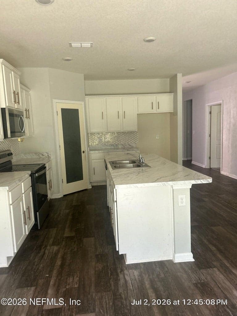 15703 STRAWBERRY ROAN Court, Jacksonville, FL 32234, Jacksonville, FL - photo 3