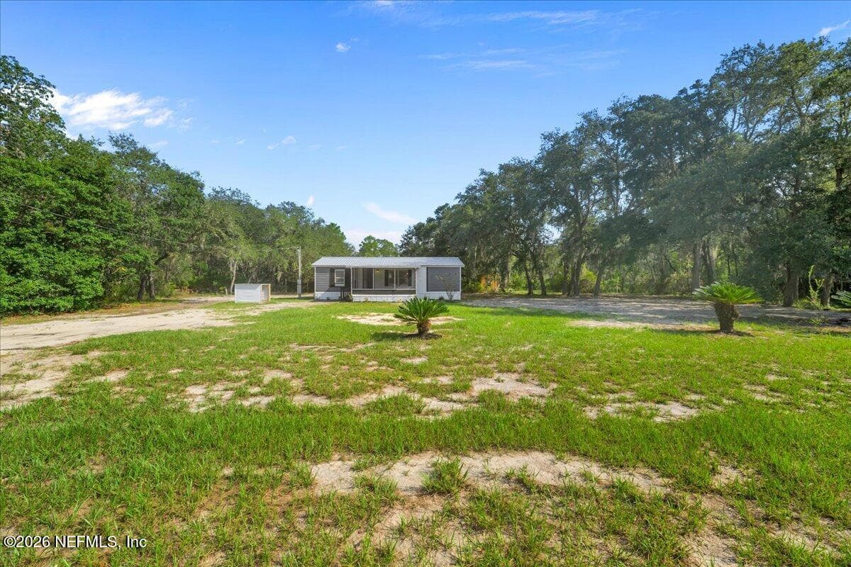 220 GLISSON Street, Interlachen, FL 32148, Interlachen, FL - photo 3