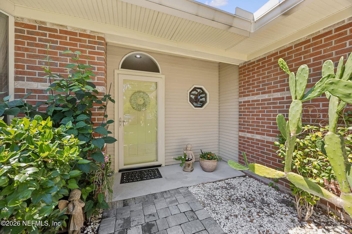 4570 MIDDLETON PARK Circle W, Jacksonville, FL 32224, Jacksonville, FL - photo 3