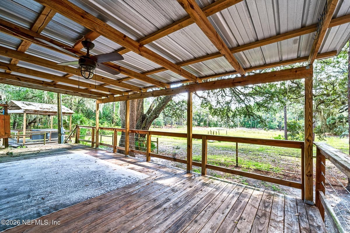 203 POND Circle, Interlachen, FL 32148, Interlachen, FL - photo 2