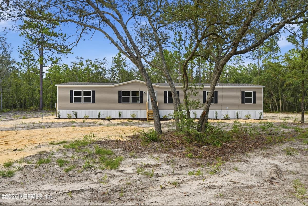 162 JANICE Drive, Palatka, FL 32147, Palatka, FL - photo 2