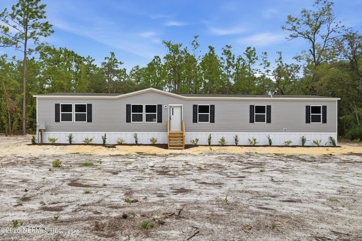 170 JANICE Drive, Palatka, FL 32177, Palatka, FL - photo 2