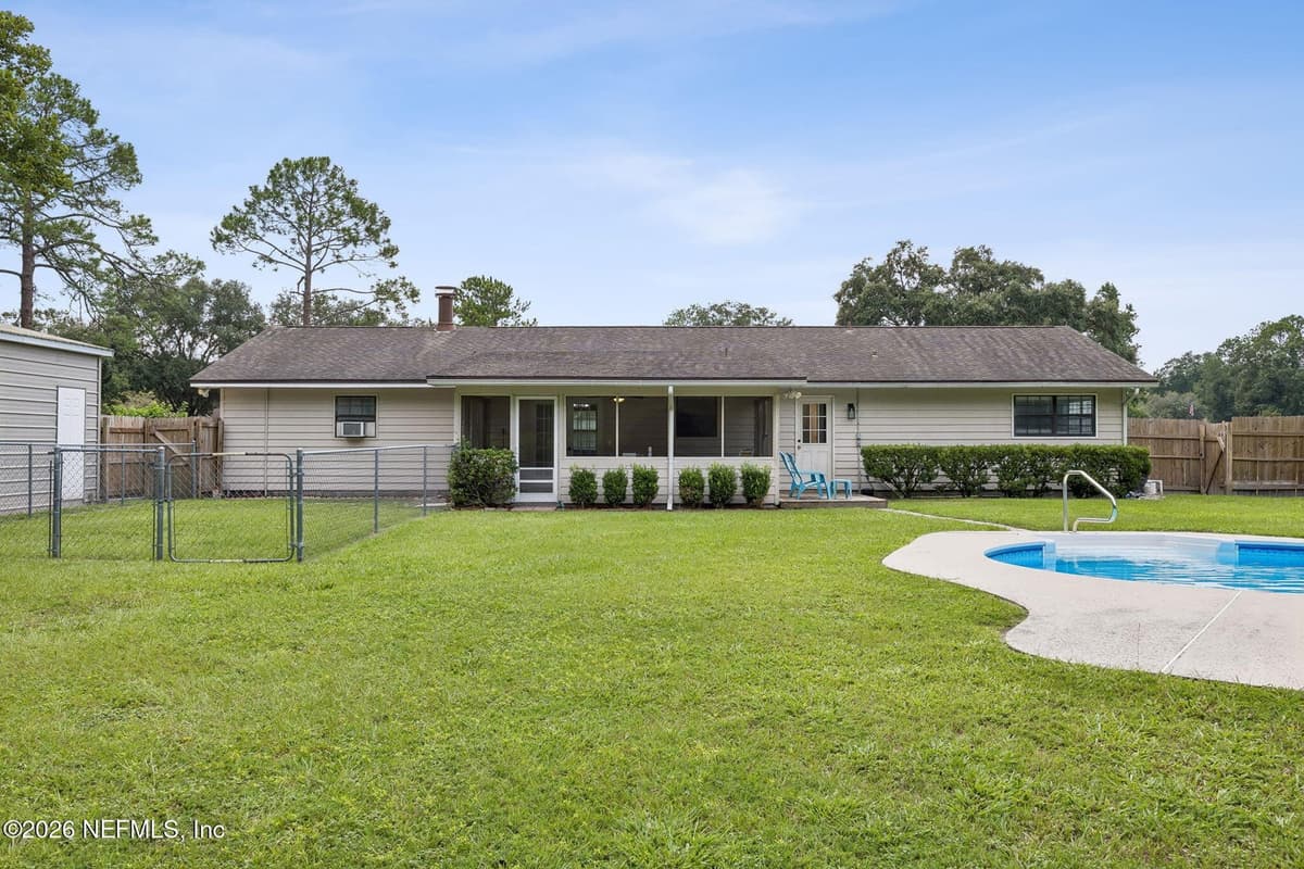 1184 SURREY Glen, Middleburg, FL 32068, Middleburg, FL - photo 2