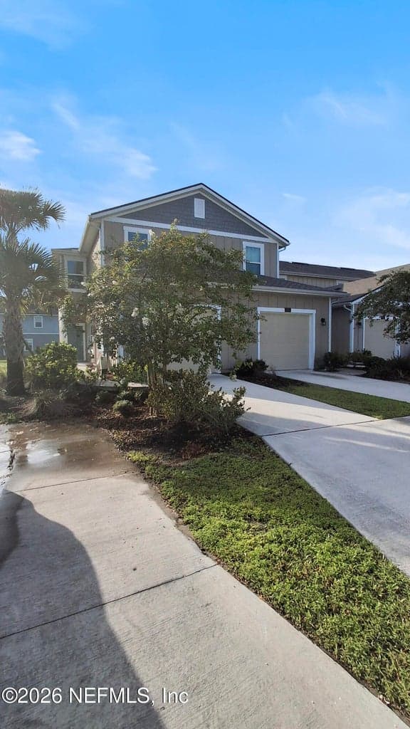 878 CAPITOL Parkway, Jacksonville, FL 32218, Jacksonville, FL - photo 2
