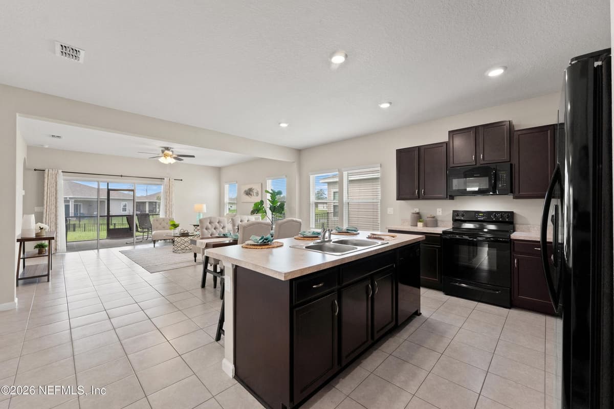 5646 KELLAR Circle, Jacksonville, FL 32218, Jacksonville, FL - photo 2