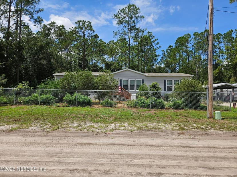 213 GAIL Drive, Satsuma, FL 32189