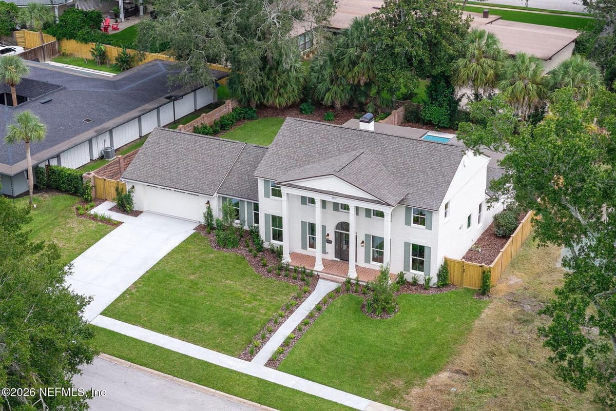 4275 POINT LA VISTA Road W, Jacksonville, FL 32207, Jacksonville, FL - photo 2