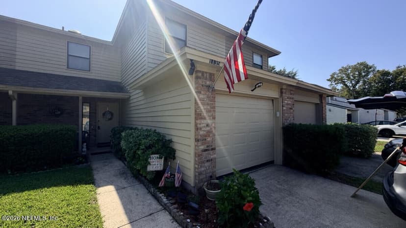 1135 ROMAINE Circle W, Jacksonville, FL 32225