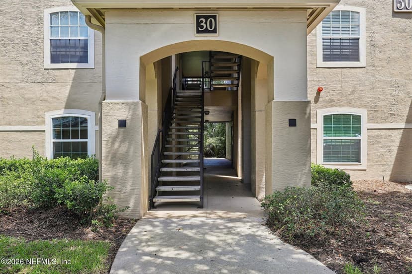 1655 THE GREENS Way 3031, Jacksonville Beach, FL 32250
