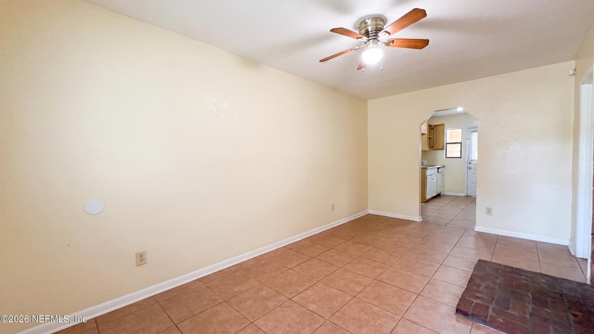 2821 W 6TH Street, Jacksonville, FL 32254, Jacksonville, FL - photo 2