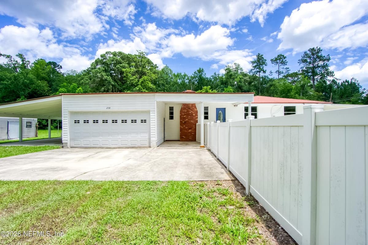 258 MACHELLE Drive, Jacksonville, FL 32220, Jacksonville, FL - photo 2
