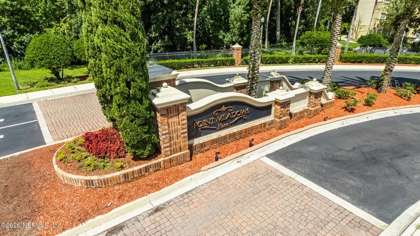 7801 POINT MEADOWS Drive 6304, Jacksonville, FL 32256