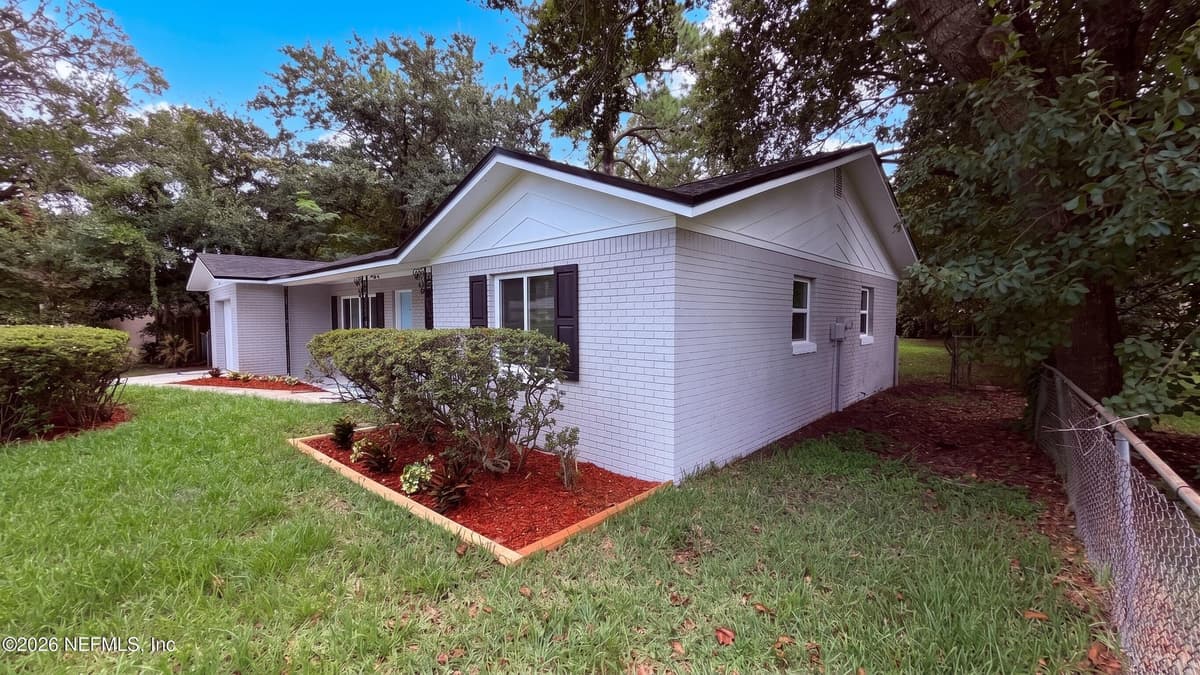 1114 SANTIAGO Drive, Jacksonville, FL 32221, Jacksonville, FL - photo 2
