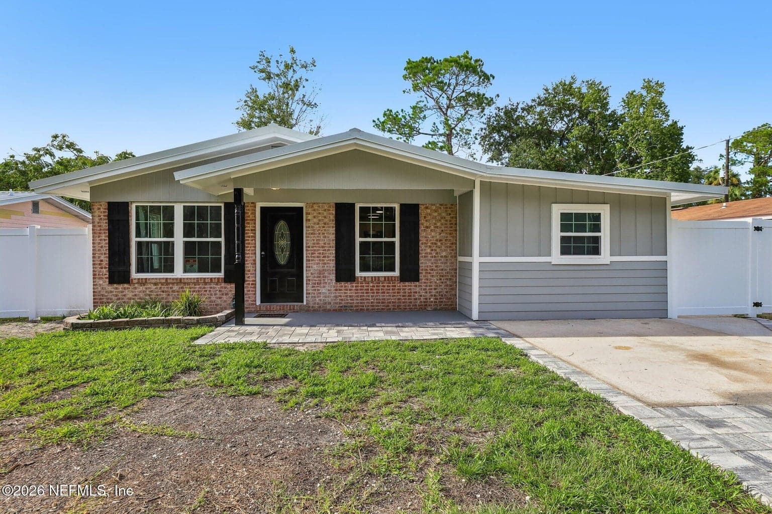 1102 WALNUT Street, Green Cove Springs, FL 32043