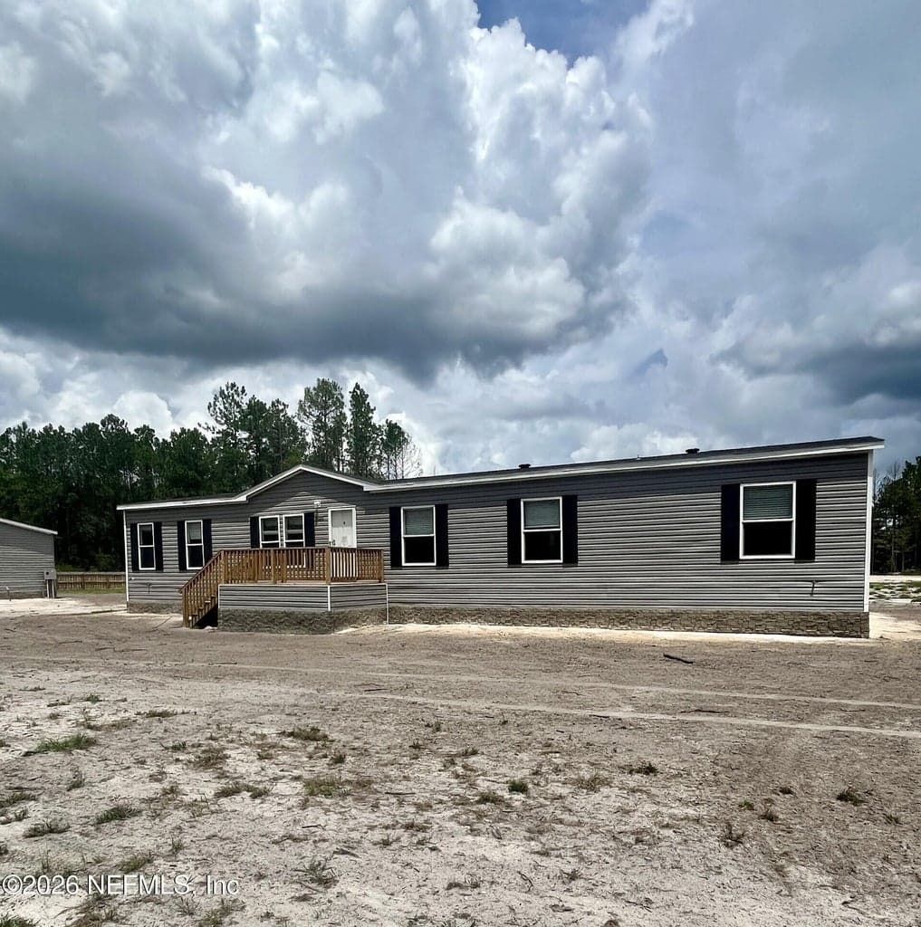 1089 NE COUNTY ROAD 125, Lawtey, FL 32058, Lawtey, FL - photo 2