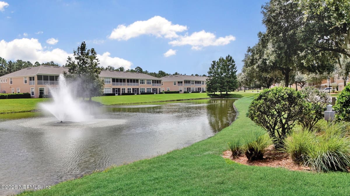 8541 LITTLE SWIFT Circle 33B, Jacksonville, FL 32256, Jacksonville, FL - photo 2