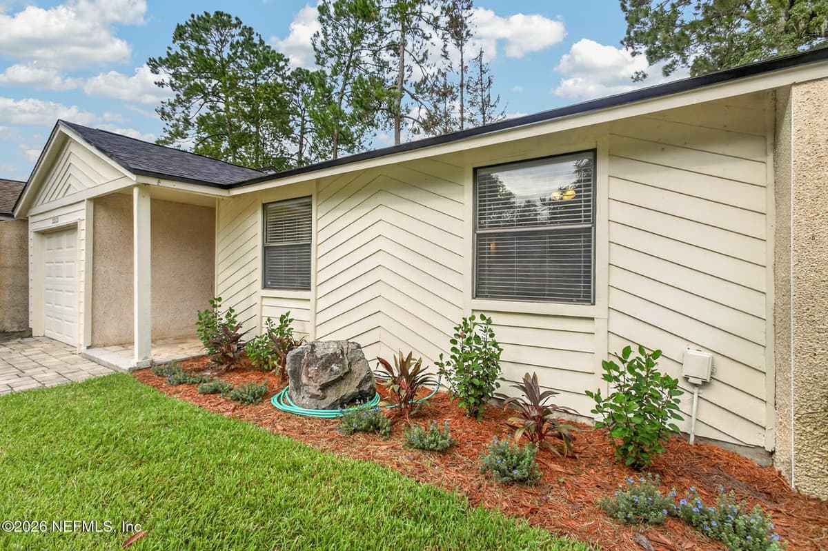 3313 W DONZI Way, Jacksonville, FL 32223, Jacksonville, FL - photo 3