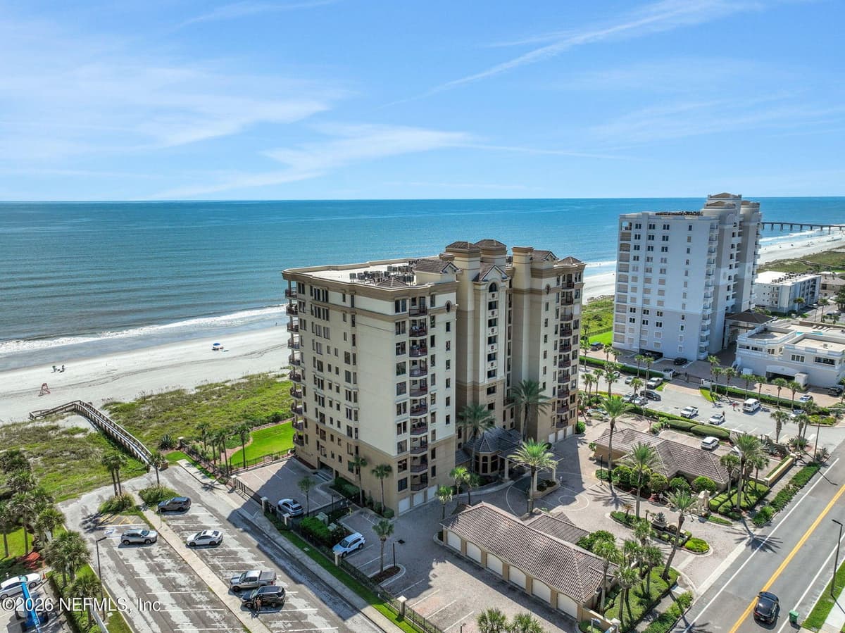 1331 1ST Street N 205, Jacksonville Beach, FL 32250, Jacksonville Beach, FL - photo 2
