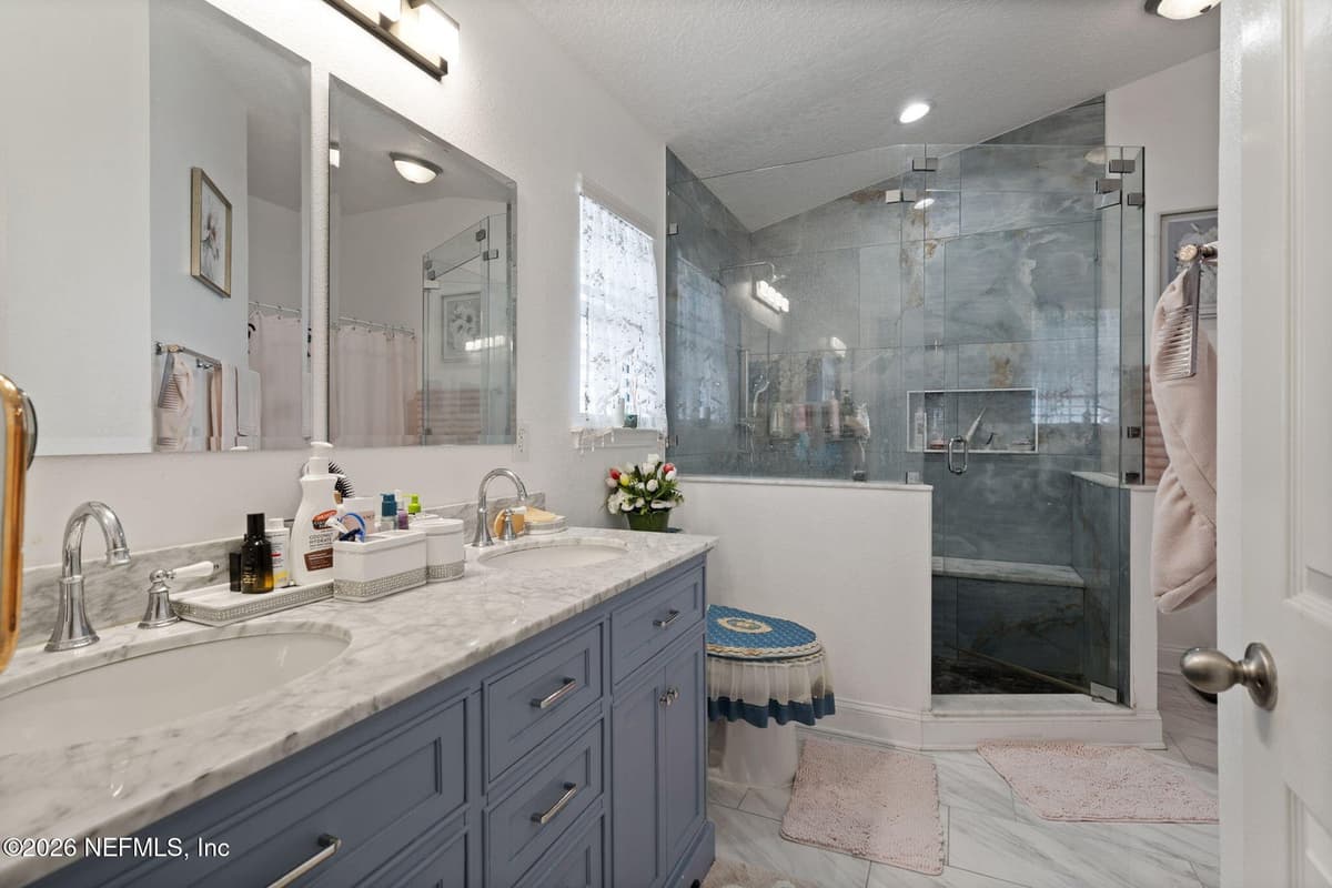 7705 VANDALAY Drive, Jacksonville, FL 32244, Jacksonville, FL - photo 2
