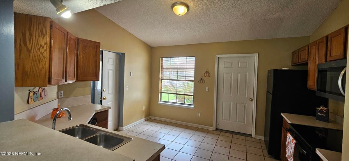 8280 ROCKY CREEK Drive, Jacksonville, FL 32244, Jacksonville, FL - photo 3