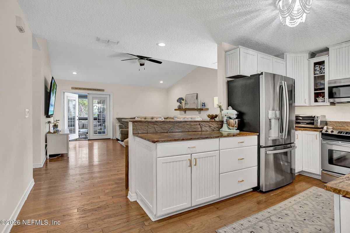 1091 13TH Street N, Jacksonville Beach, FL 32250, Jacksonville Beach, FL - photo 3