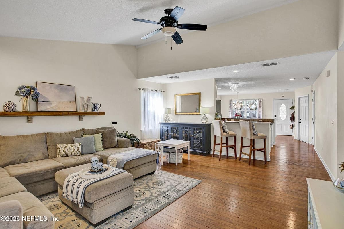 1091 13TH Street N, Jacksonville Beach, FL 32250, Jacksonville Beach, FL - photo 2