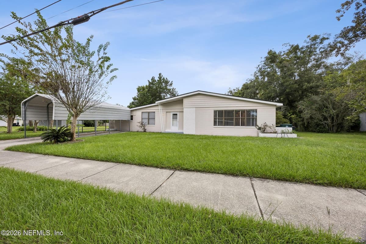 8124 SIERRA MADRE Drive W, Jacksonville, FL 32217, Jacksonville, FL - photo 2