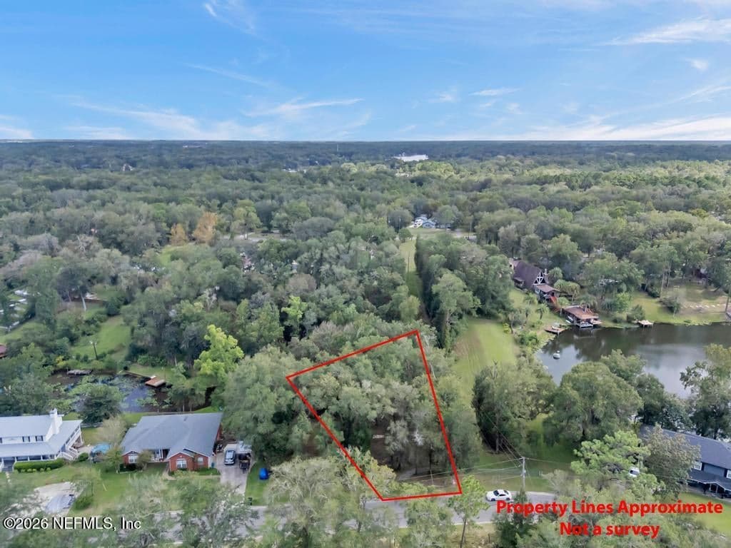 592 LAKE ASBURY Drive, Green Cove Springs, FL 32043, Green Cove Springs, FL - photo 3