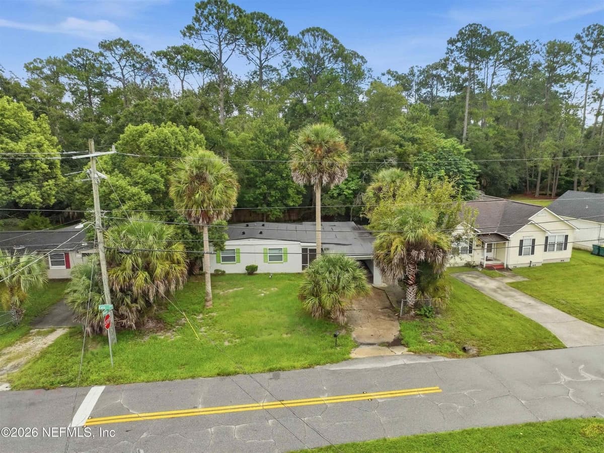 4117 E EVE Drive E, Jacksonville, FL 32246, Jacksonville, FL - photo 2